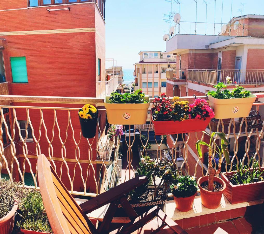 Penthouse Salus Sea View Terrace Apartment Lido di Ostia Bagian luar foto