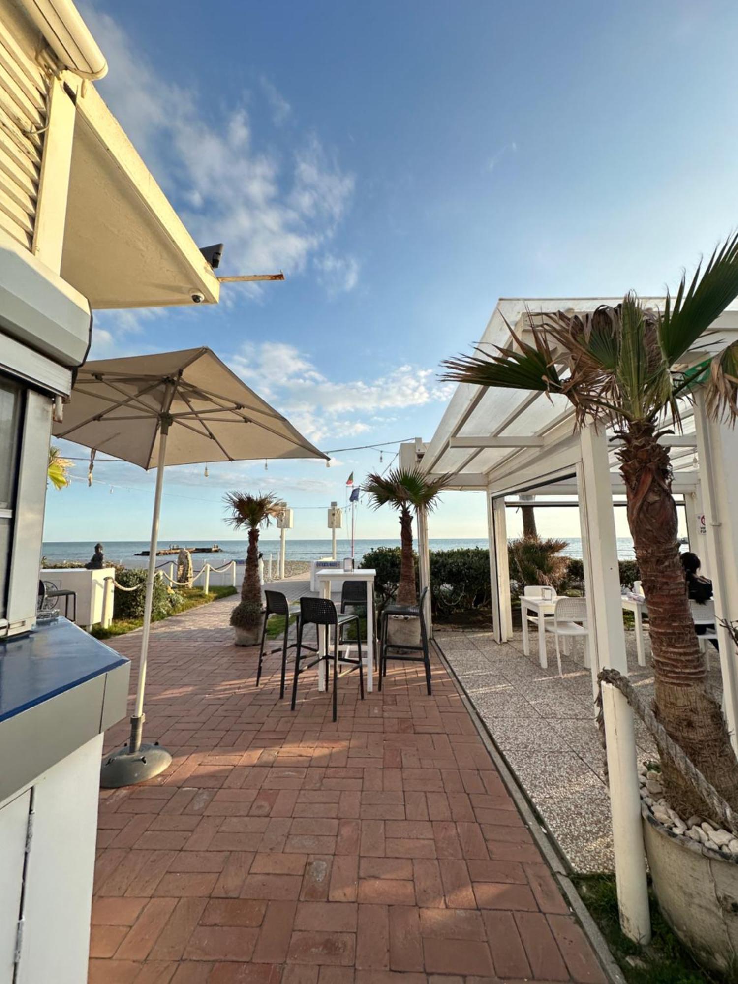 Penthouse Salus Sea View Terrace Apartment Lido di Ostia Bagian luar foto